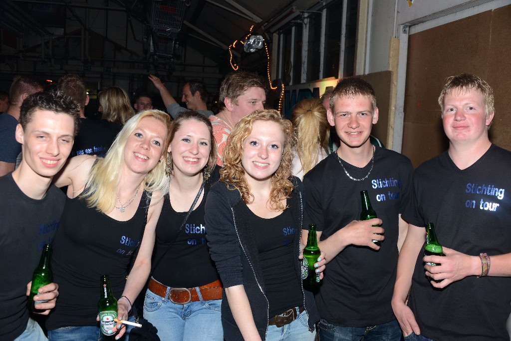 ../Images/Feest zonder naam 2015 365.jpg